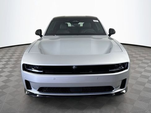 Used 2025 Dodge Charger R/T w/ Quick Order Package 25M R/T image 2