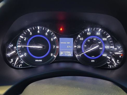 Used 2016 INFINITI QX80 2WD w/ Signature Edition Package image 7