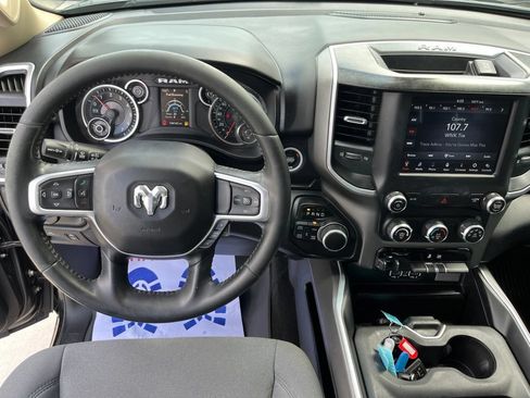 Used 2020 RAM 1500 Big Horn AWD/4WD image 8