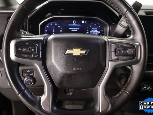 Used 2023 Chevrolet Silverado 1500 LT image 3