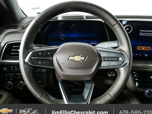 Certified 2025 Chevrolet Tahoe LT image 9