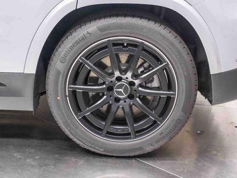 New 2026 Mercedes-Benz GLA 35 AMG 4MATIC image 9