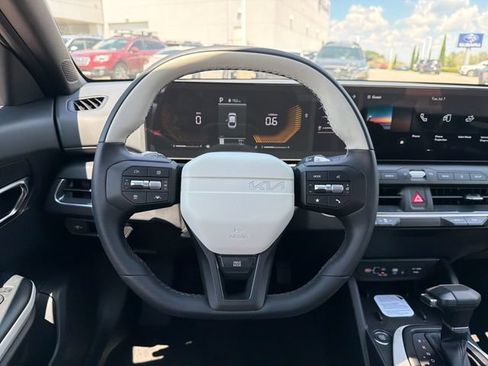 New 2026 Kia K4 EX FWD image 10