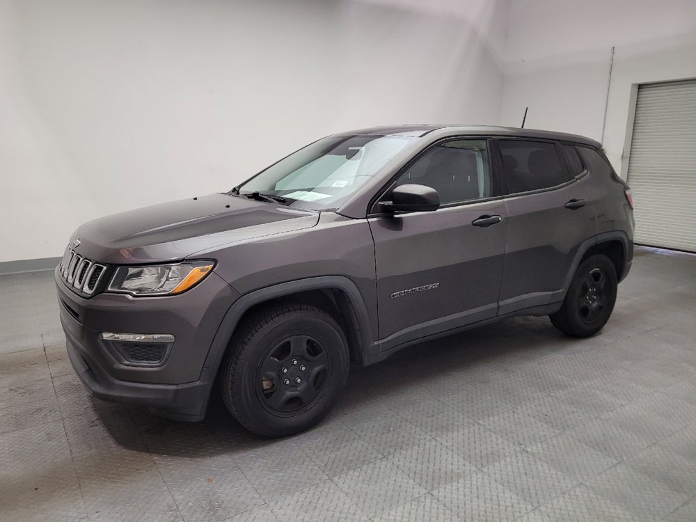Used 2018 Jeep Compass Sport FWD image 2