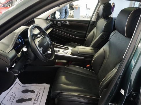 Used 2023 Genesis GV80 2.5T w/ Prestige Package image 23