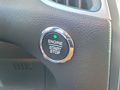 Used 2024 Ford Edge SEL w/ Convenience Package image 23