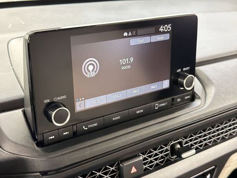 Used 2023 Honda Accord EX image 24