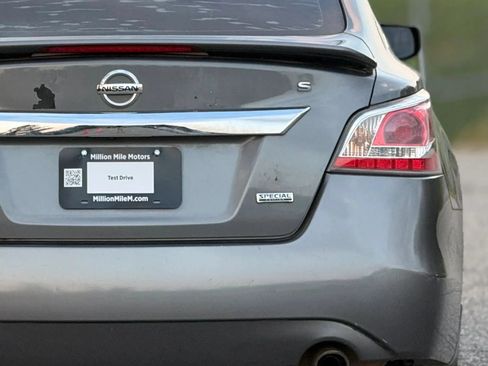 Used 2015 Nissan Altima 2.5 S w/ Special Edition Package FWD image 14