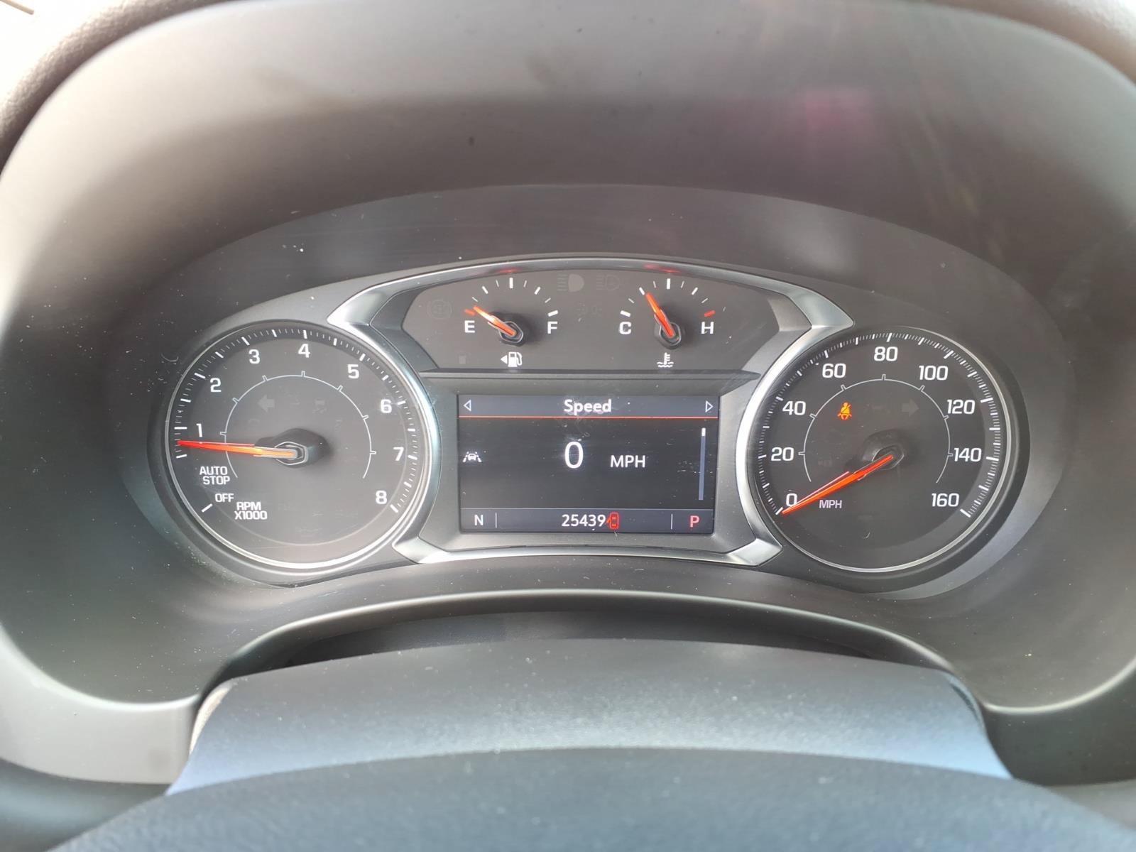 Used 2023 GMC Terrain SLT AWD/4WD image 20