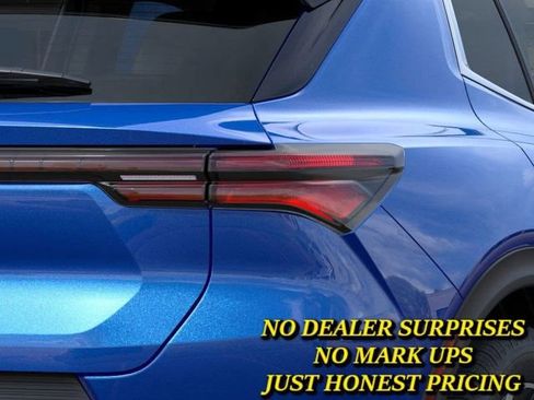 New 2026 Chevrolet Equinox EV LT w/ LPO, All-Weather Mat Package image 11