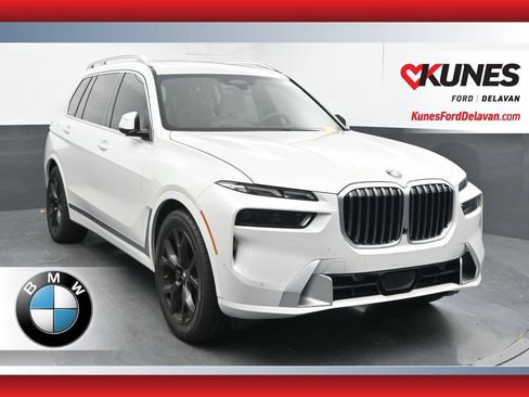 Used 2023 BMW X7 xDrive40i AWD/4WD image 1