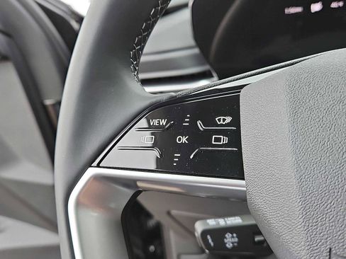 Certified 2025 Audi Q5 Premium Plus w/ Premium Plus image 17