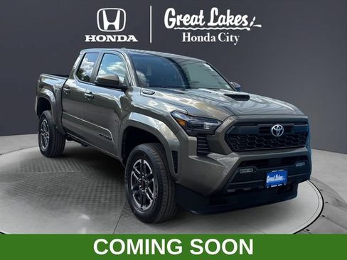Used 2025 Toyota Tacoma TRD Sport w/ TRD Sport Upgrade Package AWD/4WD image 1