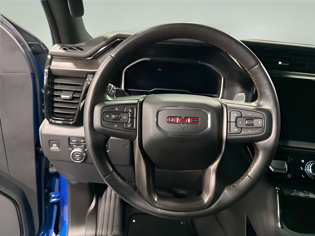 Used 2022 GMC Sierra 1500 AT4 w/ AT4 Premium Package AWD/4WD image 18