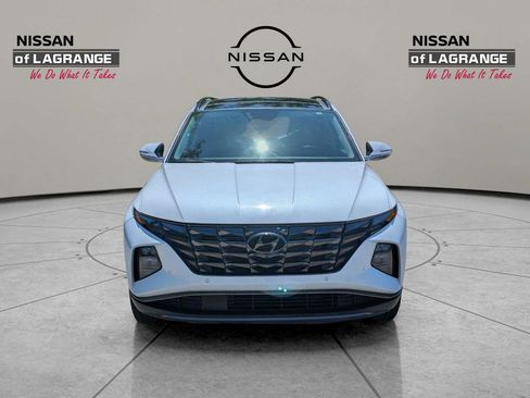 Used 2022 Hyundai Tucson Limited FWD image 2