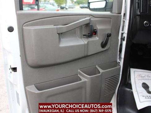 Used 2016 Chevrolet Express 3500 image 23