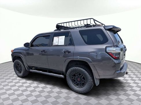 Used 2021 Toyota 4Runner Venture w/ Moonroof Package AWD/4WD image 5