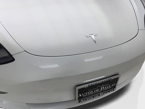 Used 2023 Tesla Model 3 Standard Range image 24
