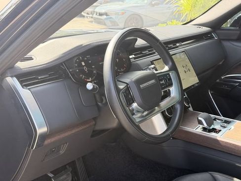 Used 2023 Land Rover Range Rover SE AWD/4WD image 12