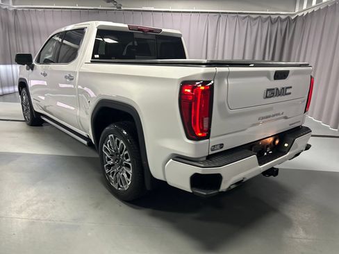Used 2024 GMC Sierra 1500 Denali Ultimate AWD/4WD image 5