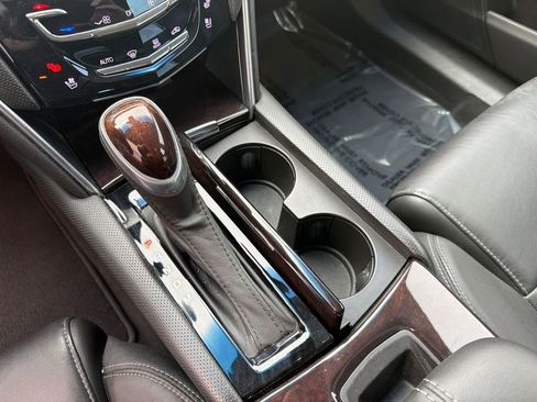 Used 2016 Cadillac XTS Luxury AWD/4WD image 31