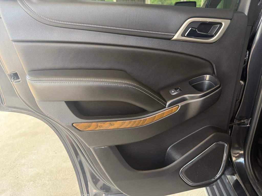 Used 2020 GMC Yukon Denali AWD/4WD image 36