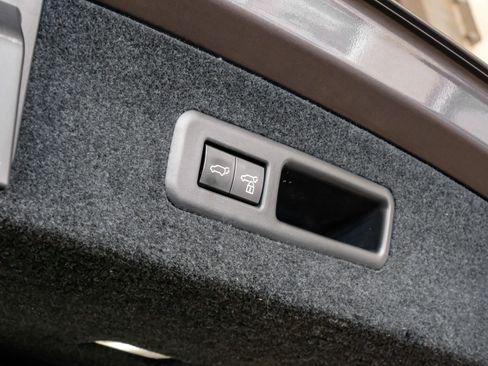 Used 2022 Lexus RX 350L FWD w/ Premium Package image 52