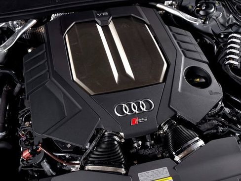 Used 2025 Audi RS 7 Performance image 12