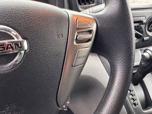 Used 2020 Nissan NV200 SV image 16