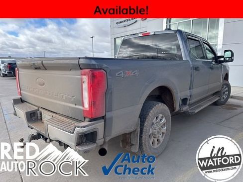 Used 2023 Ford F250 XLT image 6