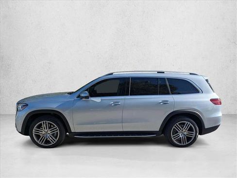 New 2026 Mercedes-Benz GLS 450 4MATIC image 9
