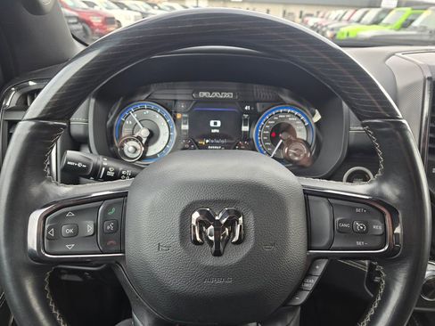 Used 2022 RAM 1500 Limited w/ Body-Colour Bumper Group image 13