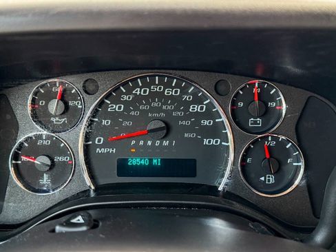 Used 2022 GMC Savana 2500 w/ Driver Convenience Package RWD image 20