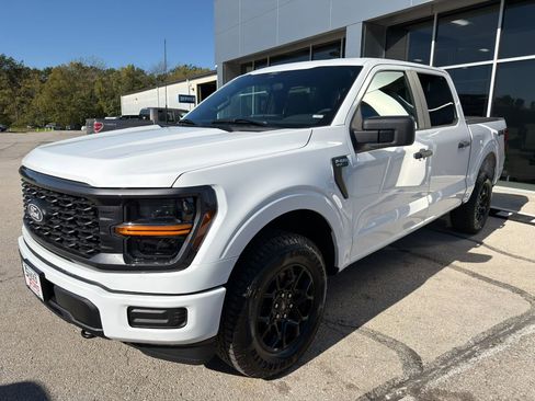New 2025 Ford F150 STX image 3