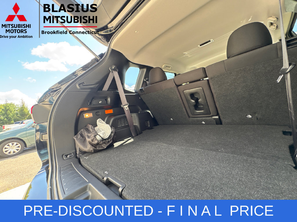 Used 2025 Mitsubishi Outlander ES AWD/4WD image 56