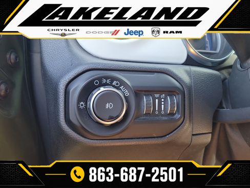 Used 2021 Jeep Wrangler Unlimited Sport AWD/4WD image 30