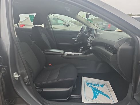 Used 2021 Nissan Sentra SV image 10