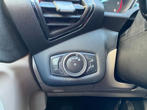 Used 2019 Ford Escape Titanium w/ U9j03 - Titanium Tow Package image 23