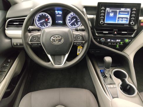 Used 2023 Toyota Camry LE FWD image 22