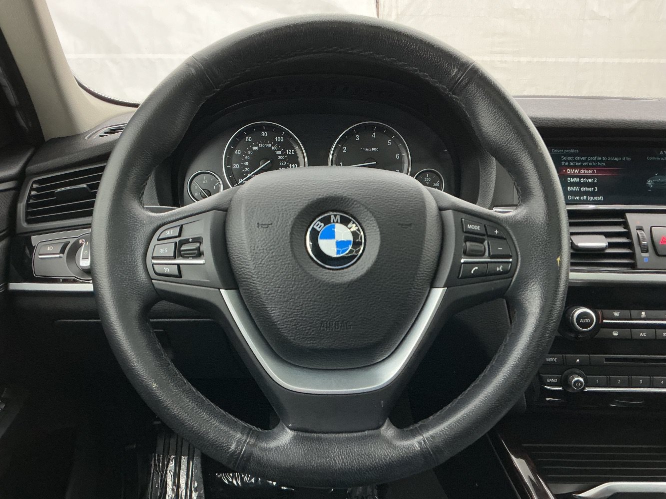 Used 2017 BMW X3 xDrive28i AWD/4WD image 32
