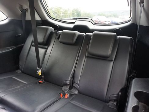 Used 2015 Toyota Highlander Limited Platinum FWD image 15
