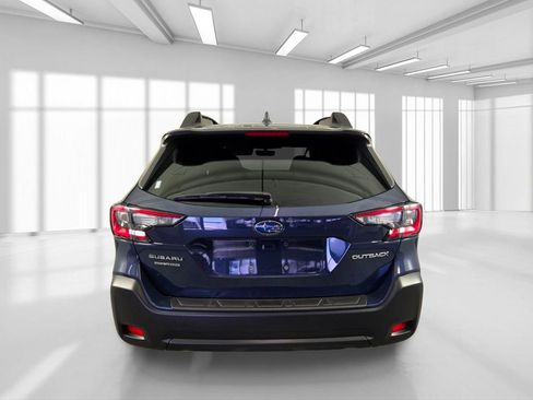 Certified 2025 Subaru Outback Premium AWD/4WD image 7
