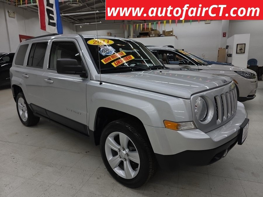 Used 2011 Jeep Patriot Latitude AWD/4WD image 1