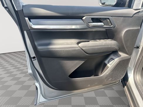 New 2026 GMC Terrain Elevation w/ Elevation Premium Package AWD/4WD image 22