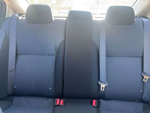 Used 2025 Nissan Versa SV FWD image 36