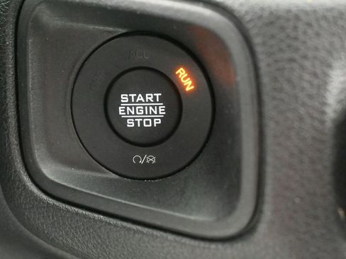 Used 2024 Jeep Wrangler Sport S AWD/4WD image 26