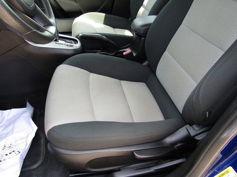 Used 2012 Chevrolet Cruze LS w/ Connectivity Package FWD image 10