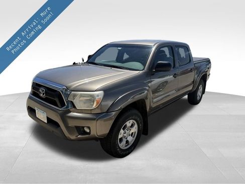 Used 2014 Toyota Tacoma 4x4 Double Cab w/ TRD Off-Road Package image 1