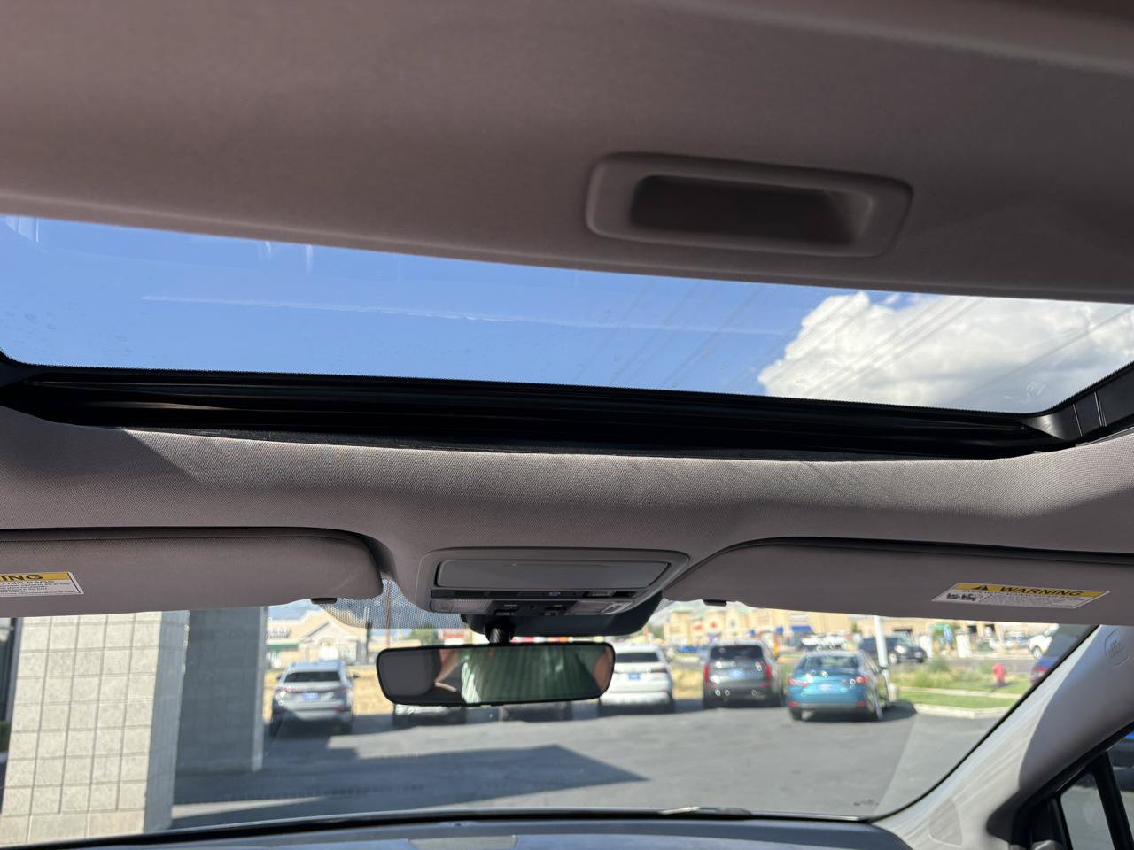Used 2019 Honda Odyssey Elite image 16