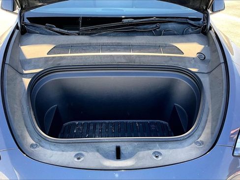 Used 2023 Tesla Model Y Performance image 30